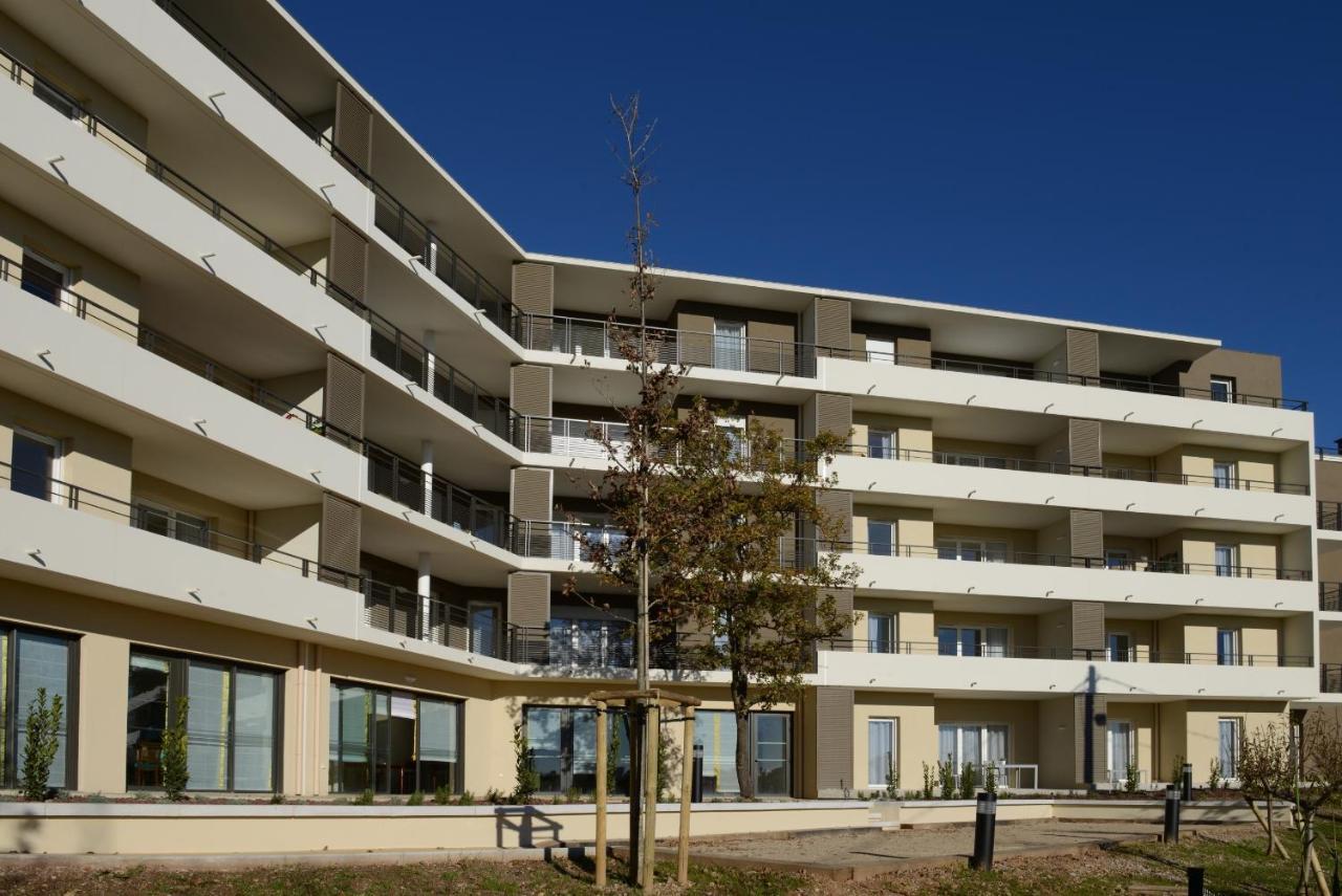 Domitys Les Coteaux De L'Esterel Frejus Exterior photo